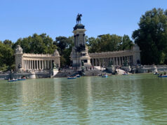 Vista rápida de Madrid con libros